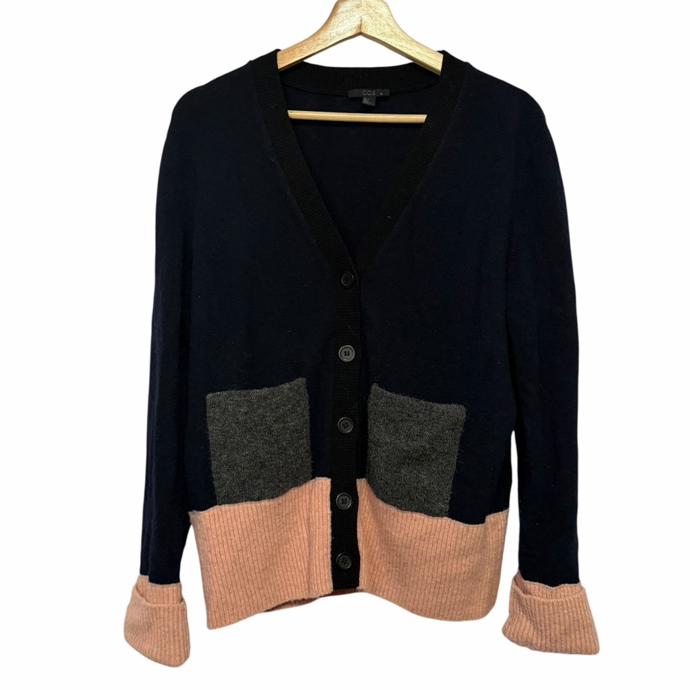 COS Navy and Pink Women's Cardigan - Casual - Wool - Size L - Picture 3 of 9